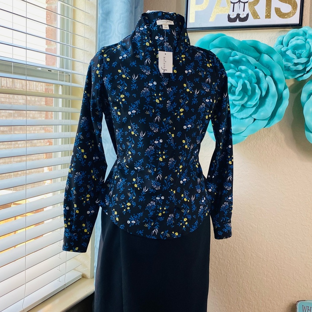 Maison Jules Printed V-Neck Black Blouse Yellow White Floral Print NWT
Size XXS - Picture 4 of 10